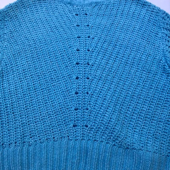 H&M Baby Blue Sweater Size S - Picture 10 of 14